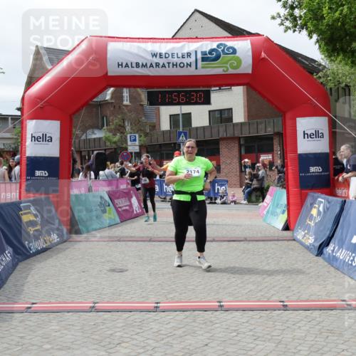 10.05.2026 - 8. Wedeler Halbmarathon Yannick Fuchs http://msf.ph/oto/9735494 10.05.2026 11:56:28 Ziel 116, 746, 848, 2039, 2174 meine-sportfotos.de
