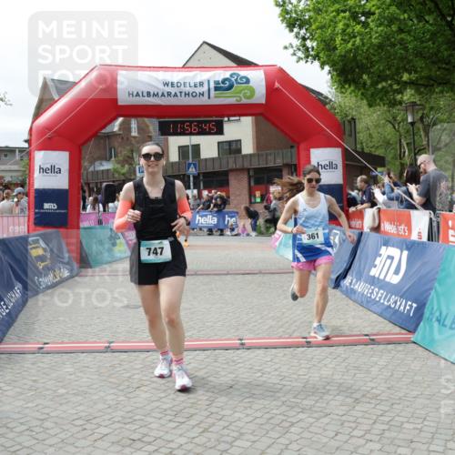 10.05.2026 - 8. Wedeler Halbmarathon Yannick Fuchs http://msf.ph/oto/9735549 10.05.2026 11:56:43 Ziel 293, 361, 538, 587, 747, 2061, 2136 meine-sportfotos.de