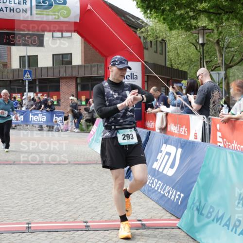 10.05.2026 - 8. Wedeler Halbmarathon Yannick Fuchs http://msf.ph/oto/9735566 10.05.2026 11:56:48 Ziel 293, 337, 361, 700, 2061 meine-sportfotos.de