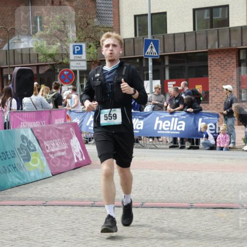 10.05.2026 - 8. Wedeler Halbmarathon Yannick Fuchs http://msf.ph/oto/9735599 10.05.2026 11:57:02 Ziel 559 meine-sportfotos.de