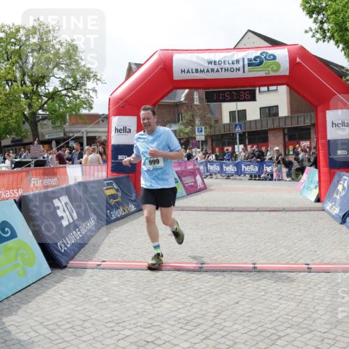 10.05.2026 - 8. Wedeler Halbmarathon Yannick Fuchs http://msf.ph/oto/9735686 10.05.2026 11:57:34 Ziel 588, 999 meine-sportfotos.de