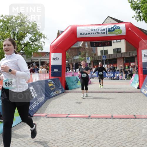 10.05.2026 - 8. Wedeler Halbmarathon Yannick Fuchs http://msf.ph/oto/9735705 10.05.2026 11:57:41 Ziel 611, 663, 854 meine-sportfotos.de