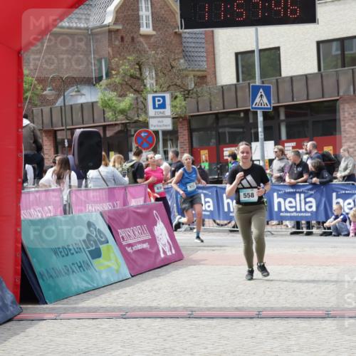 10.05.2026 - 8. Wedeler Halbmarathon Yannick Fuchs http://msf.ph/oto/9735711 10.05.2026 11:57:44 Ziel 558, 611, 663, 836, 854, 972 meine-sportfotos.de