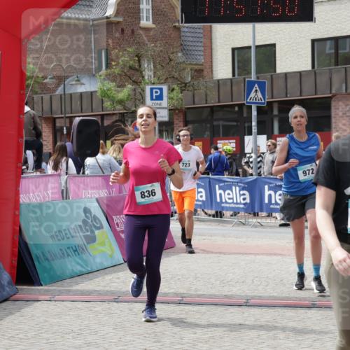 10.05.2026 - 8. Wedeler Halbmarathon Yannick Fuchs http://msf.ph/oto/9735716 10.05.2026 11:57:48 Ziel 558, 611, 723, 836, 972 meine-sportfotos.de