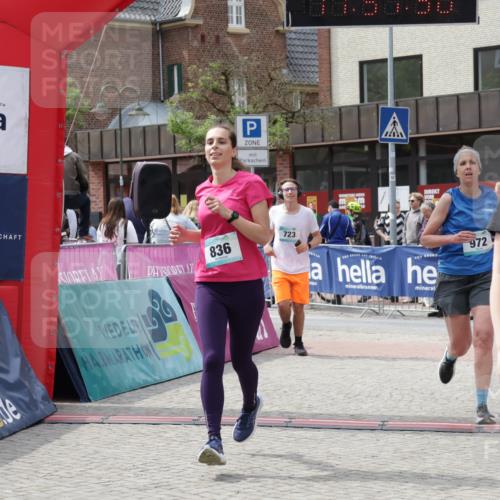 10.05.2026 - 8. Wedeler Halbmarathon Yannick Fuchs http://msf.ph/oto/9735717 10.05.2026 11:57:48 Ziel 558, 611, 723, 836, 972 meine-sportfotos.de