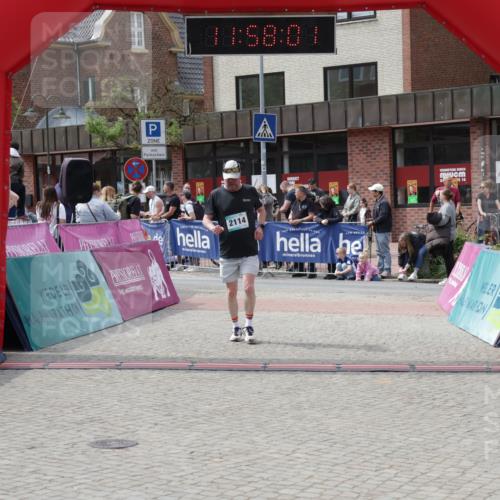 10.05.2026 - 8. Wedeler Halbmarathon Yannick Fuchs http://msf.ph/oto/9735739 10.05.2026 11:57:59 Ziel 2114, 2204 meine-sportfotos.de
