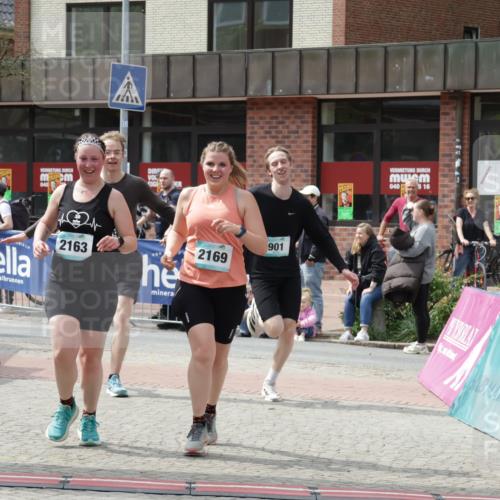 10.05.2026 - 8. Wedeler Halbmarathon Yannick Fuchs http://msf.ph/oto/9735859 10.05.2026 11:58:43 Ziel 136, 379, 380, 794, 901, 2163, 2169 meine-sportfotos.de