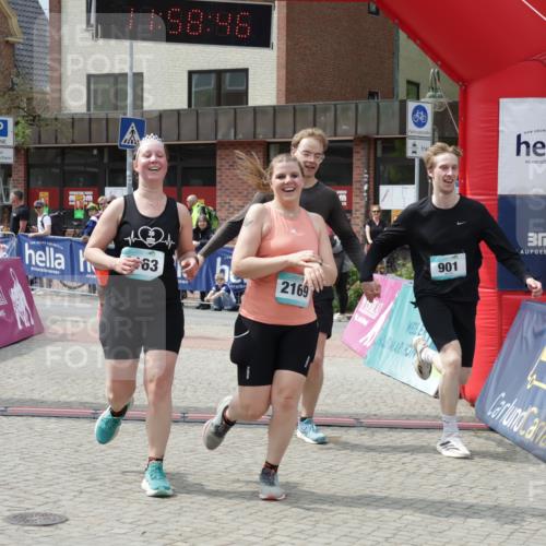 10.05.2026 - 8. Wedeler Halbmarathon Yannick Fuchs http://msf.ph/oto/9735866 10.05.2026 11:58:45 Ziel 136, 794, 901, 2163, 2169 meine-sportfotos.de