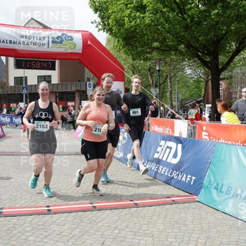 10.05.2026 - 8. Wedeler Halbmarathon Yannick Fuchs http://msf.ph/oto/9735871 10.05.2026 11:58:45 Ziel 136, 794, 901, 2163, 2169 meine-sportfotos.de