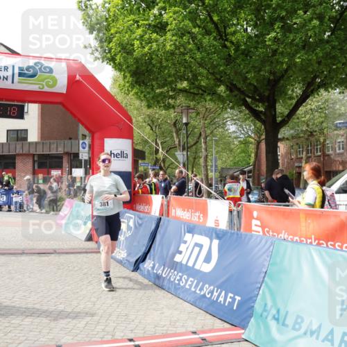 10.05.2026 - 8. Wedeler Halbmarathon Yannick Fuchs http://msf.ph/oto/9735972 10.05.2026 11:59:16 Ziel 381, 482, 583, 737, 870, 962, 2027, 2103, 2161 meine-sportfotos.de