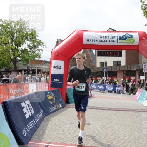 10.05.2026 - 8. Wedeler Halbmarathon Yannick Fuchs http://msf.ph/oto/9735980 10.05.2026 11:59:18 Ziel 30, 381, 482, 962, 2027, 2103, 2161 meine-sportfotos.de