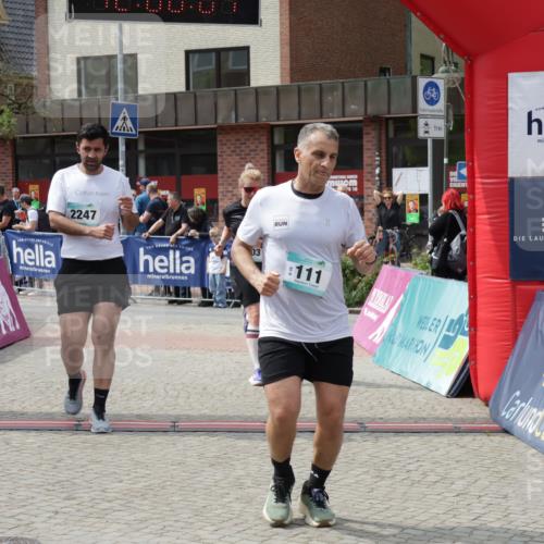 10.05.2026 - 8. Wedeler Halbmarathon Yannick Fuchs http://msf.ph/oto/9736092 10.05.2026 11:59:59 Ziel 103, 111, 793 meine-sportfotos.de