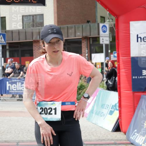 10.05.2026 - 8. Wedeler Halbmarathon Yannick Fuchs http://msf.ph/oto/9736114 10.05.2026 12:00:10 Ziel 557, 2021 meine-sportfotos.de