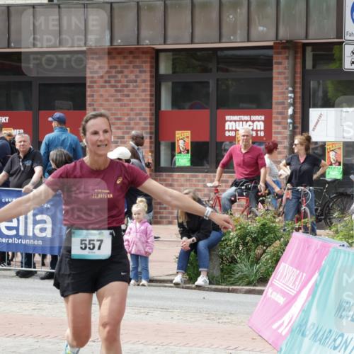 10.05.2026 - 8. Wedeler Halbmarathon Yannick Fuchs http://msf.ph/oto/9736121 10.05.2026 12:00:12 Ziel 557, 2021 meine-sportfotos.de