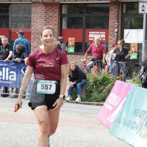 10.05.2026 - 8. Wedeler Halbmarathon Yannick Fuchs http://msf.ph/oto/9736123 10.05.2026 12:00:13 Ziel 557, 2021 meine-sportfotos.de