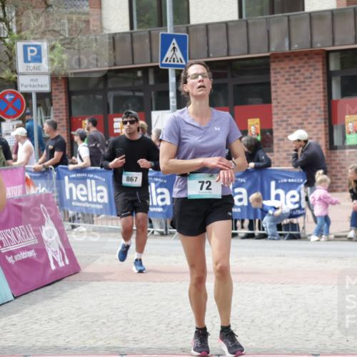 10.05.2026 - 8. Wedeler Halbmarathon Yannick Fuchs http://msf.ph/oto/9736146 10.05.2026 12:00:21 Ziel 72, 820 meine-sportfotos.de