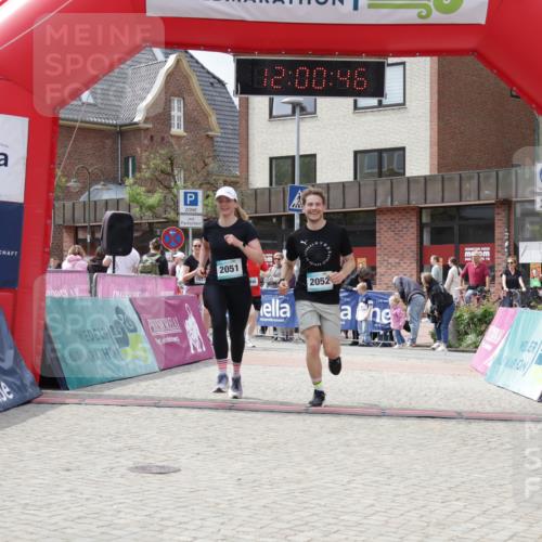 10.05.2026 - 8. Wedeler Halbmarathon Yannick Fuchs http://msf.ph/oto/9736218 10.05.2026 12:00:44 Ziel 281, 946, 1053, 2051, 2052 meine-sportfotos.de