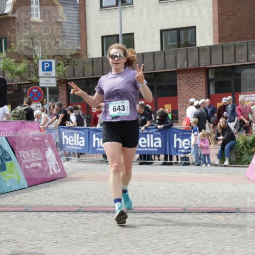 10.05.2026 - 8. Wedeler Halbmarathon Yannick Fuchs http://msf.ph/oto/9736406 10.05.2026 12:01:44 Ziel 462, 535, 643, 2031, 2034 meine-sportfotos.de