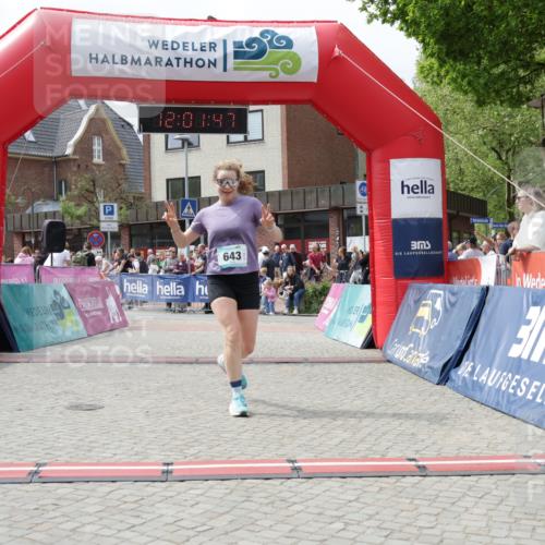 10.05.2026 - 8. Wedeler Halbmarathon Yannick Fuchs http://msf.ph/oto/9736410 10.05.2026 12:01:45 Ziel 462, 535, 643, 2031, 2034 meine-sportfotos.de