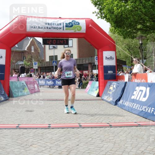 10.05.2026 - 8. Wedeler Halbmarathon Yannick Fuchs http://msf.ph/oto/9736411 10.05.2026 12:01:45 Ziel 462, 535, 643, 2031, 2034 meine-sportfotos.de
