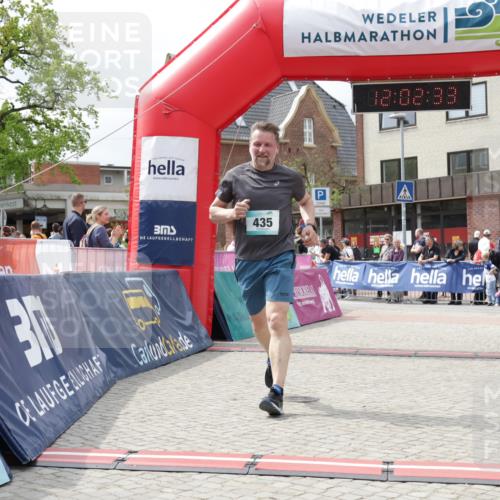 10.05.2026 - 8. Wedeler Halbmarathon Yannick Fuchs http://msf.ph/oto/9736449 10.05.2026 12:02:31 Ziel 435, 2044 meine-sportfotos.de