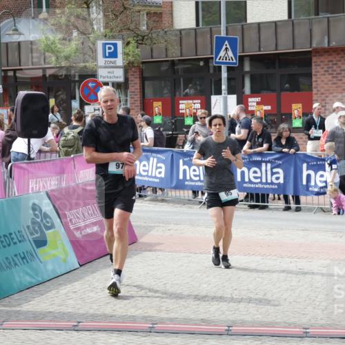 10.05.2026 - 8. Wedeler Halbmarathon Yannick Fuchs http://msf.ph/oto/9736484 10.05.2026 12:03:02 Ziel 95, 97 meine-sportfotos.de