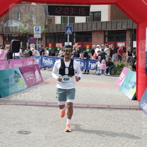 10.05.2026 - 8. Wedeler Halbmarathon Yannick Fuchs http://msf.ph/oto/9736512 10.05.2026 12:03:14 Ziel 229, 490, 531 meine-sportfotos.de