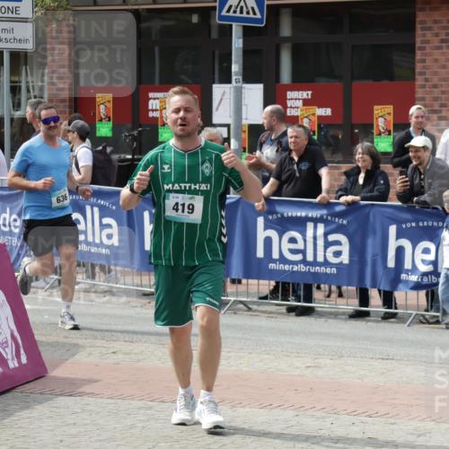 10.05.2026 - 8. Wedeler Halbmarathon Yannick Fuchs http://msf.ph/oto/9736537 10.05.2026 12:03:26 Ziel 236, 419, 636 meine-sportfotos.de