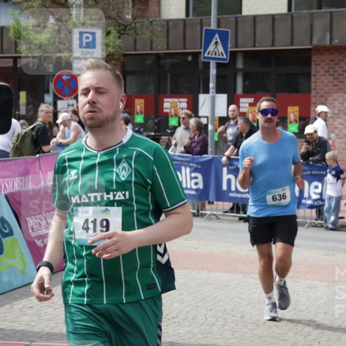 10.05.2026 - 8. Wedeler Halbmarathon Yannick Fuchs http://msf.ph/oto/9736550 10.05.2026 12:03:29 Ziel 419, 636 meine-sportfotos.de