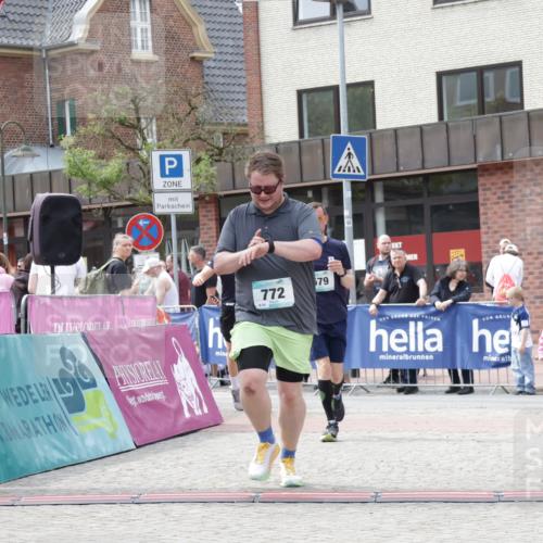 10.05.2026 - 8. Wedeler Halbmarathon Yannick Fuchs http://msf.ph/oto/9736609 10.05.2026 12:03:48 Ziel 468, 579, 772, 2203 meine-sportfotos.de