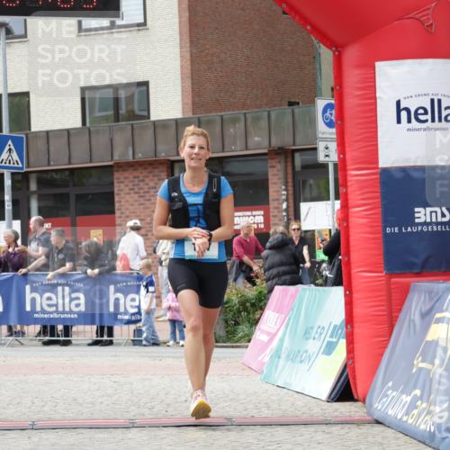 10.05.2026 - 8. Wedeler Halbmarathon Yannick Fuchs http://msf.ph/oto/9736639 10.05.2026 12:04:07 Ziel 117 meine-sportfotos.de
