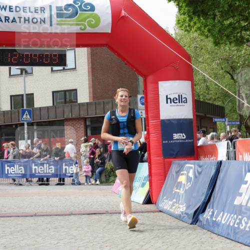 10.05.2026 - 8. Wedeler Halbmarathon Yannick Fuchs http://msf.ph/oto/9736644 10.05.2026 12:04:08 Ziel 117 meine-sportfotos.de