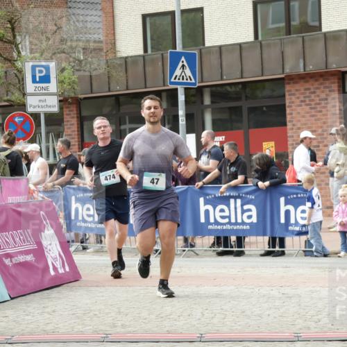 10.05.2026 - 8. Wedeler Halbmarathon Yannick Fuchs http://msf.ph/oto/9736650 10.05.2026 12:04:12 Ziel 47, 117, 474 meine-sportfotos.de