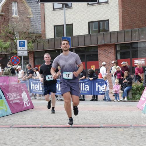 10.05.2026 - 8. Wedeler Halbmarathon Yannick Fuchs http://msf.ph/oto/9736653 10.05.2026 12:04:13 Ziel 47, 117, 474 meine-sportfotos.de