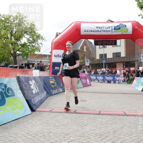 10.05.2026 - 8. Wedeler Halbmarathon Yannick Fuchs http://msf.ph/oto/9736673 10.05.2026 12:04:22 Ziel 522 meine-sportfotos.de
