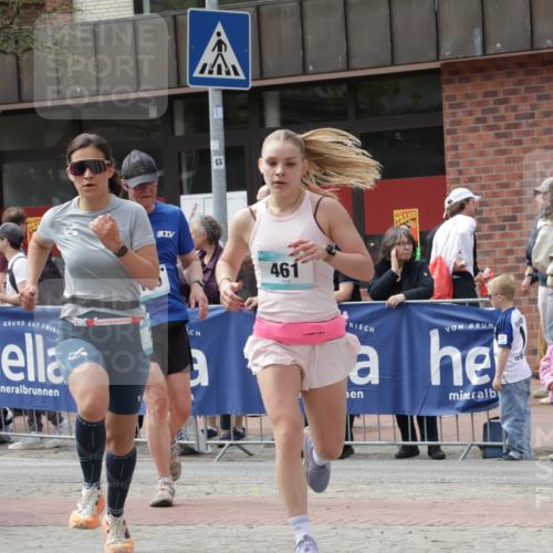 10.05.2026 - 8. Wedeler Halbmarathon Yannick Fuchs http://msf.ph/oto/9736679 10.05.2026 12:04:28 Ziel 129, 243, 461, 982 meine-sportfotos.de