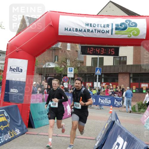 10.05.2026 - 8. Wedeler Halbmarathon Yannick Fuchs http://msf.ph/oto/9736699 10.05.2026 12:43:13 Ziel 32, 93, 35, 532, 533, 532, 533 meine-sportfotos.de