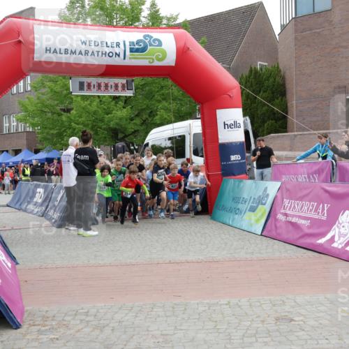 10.05.2026 - 8. Wedeler Halbmarathon Yannick Fuchs http://msf.ph/oto/9736755 10.05.2026 12:44:57 Ziel 714, 2093, 2249 meine-sportfotos.de