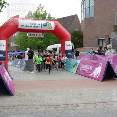 10.05.2026 - 8. Wedeler Halbmarathon Yannick Fuchs http://msf.ph/oto/9736758 10.05.2026 12:44:57 Ziel 249 meine-sportfotos.de