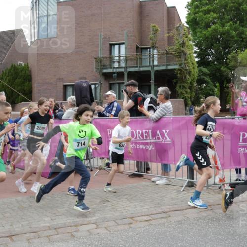 10.05.2026 - 8. Wedeler Halbmarathon Yannick Fuchs http://msf.ph/oto/9736768 10.05.2026 12:44:59 Ziel 408, 093, 201, 2095, 714, 624 meine-sportfotos.de