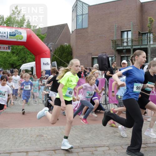 10.05.2026 - 8. Wedeler Halbmarathon Yannick Fuchs http://msf.ph/oto/9736771 10.05.2026 12:45:00 Ziel 519, 95, 797, 607, 850, 824, 408, 346, 997 meine-sportfotos.de