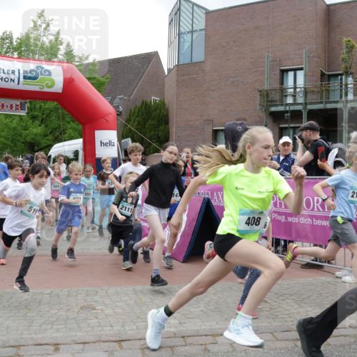 10.05.2026 - 8. Wedeler Halbmarathon Yannick Fuchs http://msf.ph/oto/9736772 10.05.2026 12:45:00 Ziel 217, 519, 825, 850, 2111, 147, 4086, 211 meine-sportfotos.de