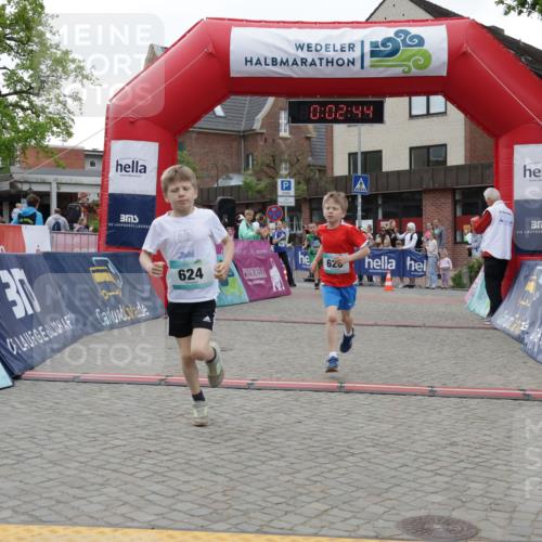 10.05.2026 - 8. Wedeler Halbmarathon Yannick Fuchs http://msf.ph/oto/9736838 10.05.2026 12:47:40 Ziel 30, 0, 02, 49, 624, 625, 623, 624, 997, 2093, 2249 meine-sportfotos.de