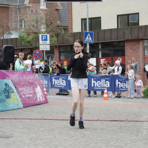 10.05.2026 - 8. Wedeler Halbmarathon Yannick Fuchs http://msf.ph/oto/9736863 10.05.2026 12:47:46 Ziel 76, 997, 2093, 2152, 2248 meine-sportfotos.de
