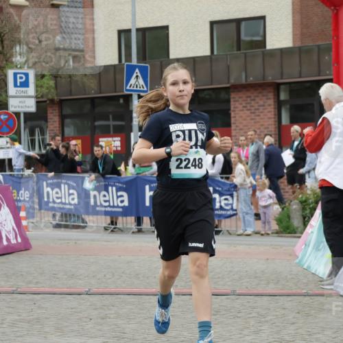 10.05.2026 - 8. Wedeler Halbmarathon Yannick Fuchs http://msf.ph/oto/9736867 10.05.2026 12:47:49 Ziel 76, 2024, 2248, 3, 997, 2093, 2152, 2248 meine-sportfotos.de
