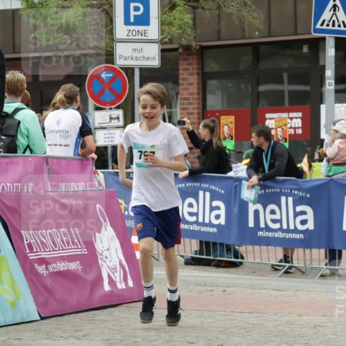 10.05.2026 - 8. Wedeler Halbmarathon Yannick Fuchs http://msf.ph/oto/9736885 10.05.2026 12:47:56 Ziel 14, 797, 75, 16, 796, 797 meine-sportfotos.de