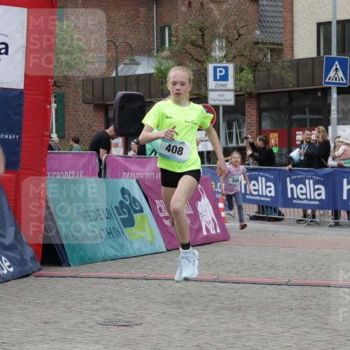 10.05.2026 - 8. Wedeler Halbmarathon Yannick Fuchs http://msf.ph/oto/9736925 10.05.2026 12:48:09 Ziel 408, 346, 408, 795, 824, 2116 meine-sportfotos.de