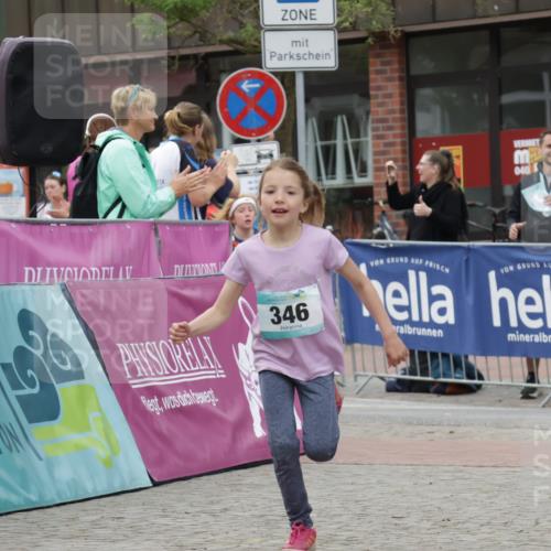 10.05.2026 - 8. Wedeler Halbmarathon Yannick Fuchs http://msf.ph/oto/9736935 10.05.2026 12:48:12 Ziel 040, 609, 346, 9, 346, 408, 795, 2013, 2116 meine-sportfotos.de