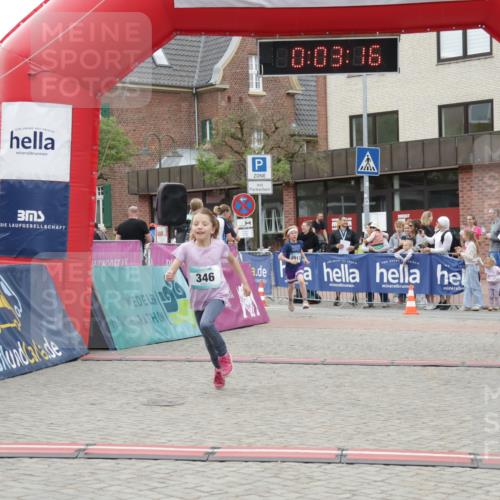 10.05.2026 - 8. Wedeler Halbmarathon Yannick Fuchs http://msf.ph/oto/9736940 10.05.2026 12:48:12 Ziel 346, 3, 180, 03, 36, 2013, 346, 408, 795, 2013, 2116 meine-sportfotos.de