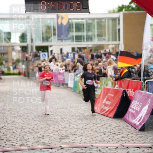 12.06.2026 - Holstenköstenlauf LAZAROV Photography http://msf.ph/oto/9737196 12.06.2026 18:13:03 Laufen 3989, 4835 meine-sportfotos.de